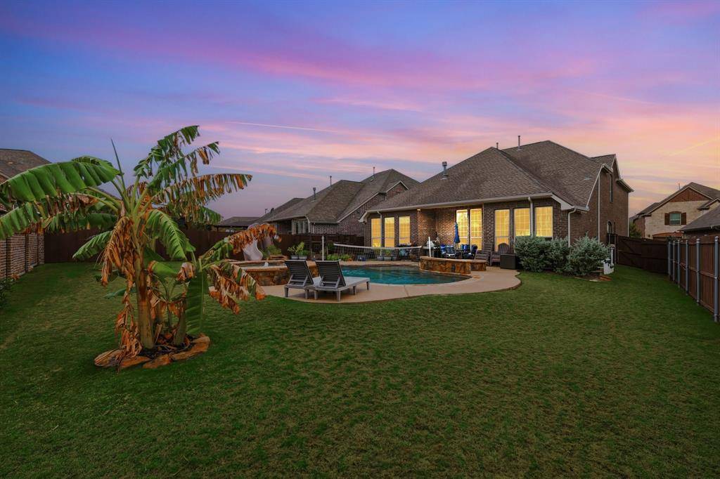 412 Dominion Drive, Euless, TX 76039