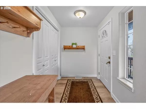 Columbia City, OR 97018,1645 3rd ST