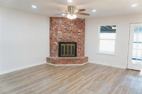 6357 Cascade Circle, Watauga, TX 76148