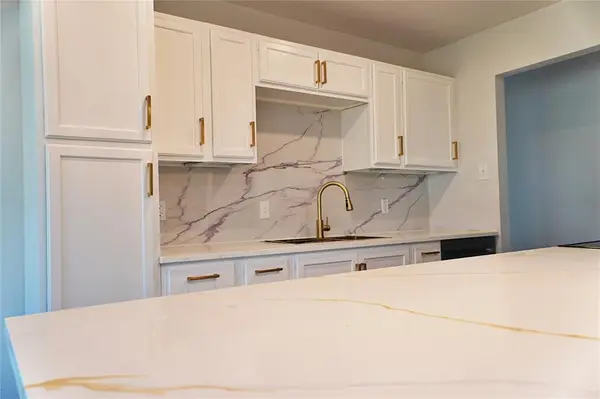 6357 Cascade Circle, Watauga, TX 76148