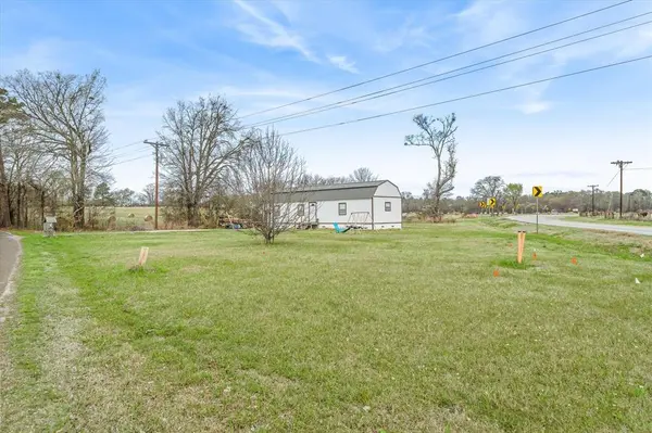 20675 County Road 3411, Chandler, TX 75758