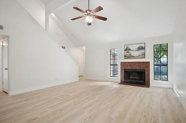 1020 W Hills Terrace, Saginaw, TX 76179