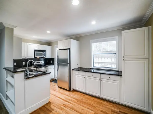 4118 Bowser Avenue #B, Dallas, TX 75219