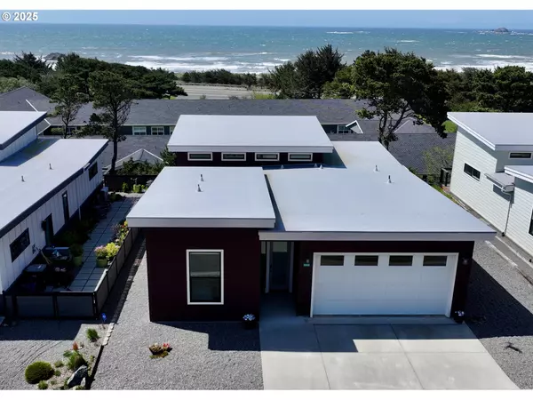 Gold Beach, OR 97444,30408 SAWYER WAY