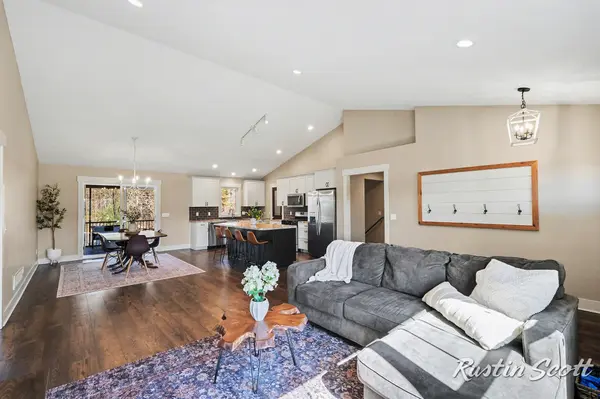 5573 Stanton Woods DR, Blendon Twp, MI 49426