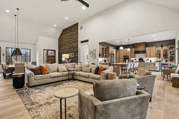 7 Preserve WAY, New Buffalo City, MI 49117