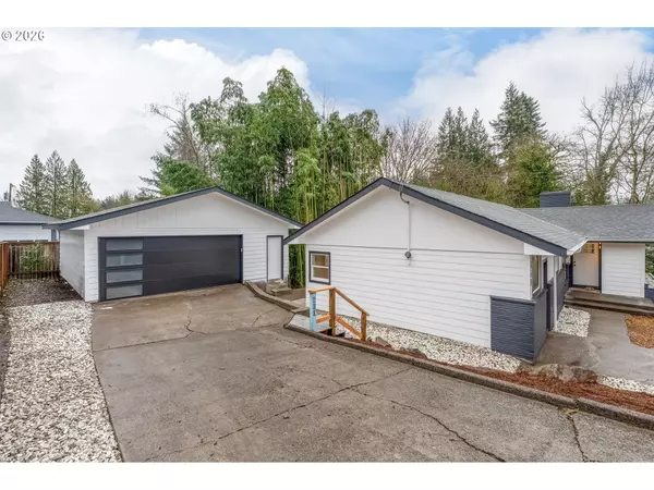 Camas, WA 98607,660 NW NORWOOD ST