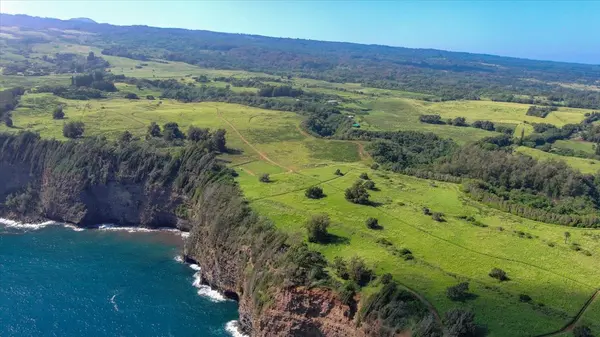 AKONI PULE HIGHWAY, Kapaau, HI 96755