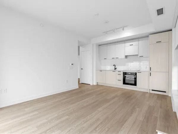 1 Quarrington LN #2613, Toronto C13, ON M3C 0S4