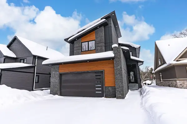 1657 Peninsula Point RD, Severn, ON P0E 1N0