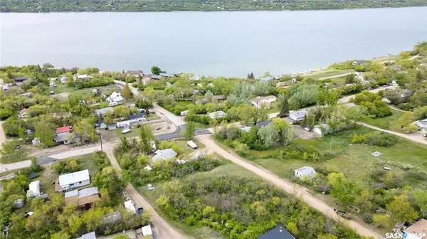 505 Idylewylde AVENUE, Saskatchewan Beach, SK S0G 4L0