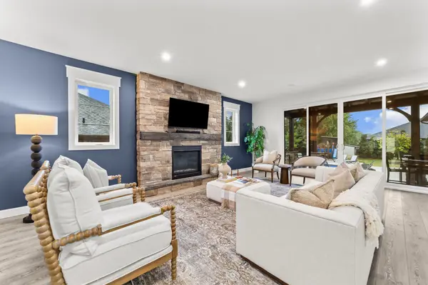 100 Field ST, Lambton Shores, ON N0N 1J0