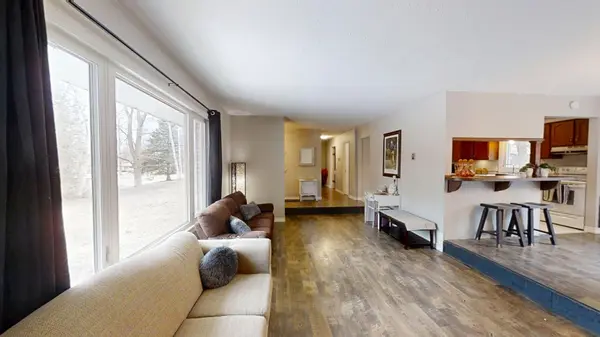 7 Graham CRES, South Bruce Peninsula, ON N0H 2G0