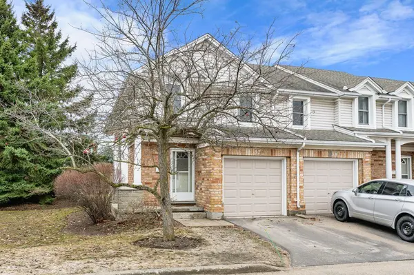 66 Rodgers RD #37, Guelph, ON N1G 4Y5