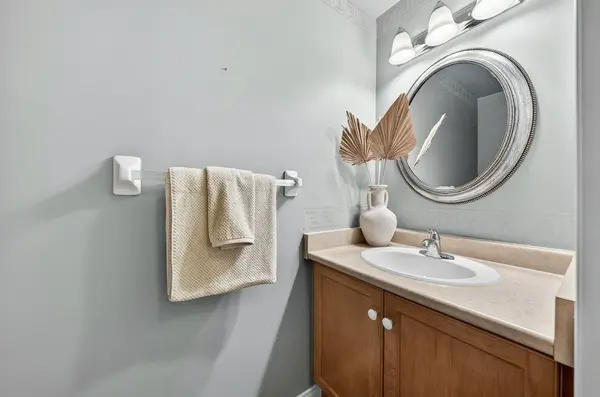 66 Rodgers RD #37, Guelph, ON N1G 4Y5