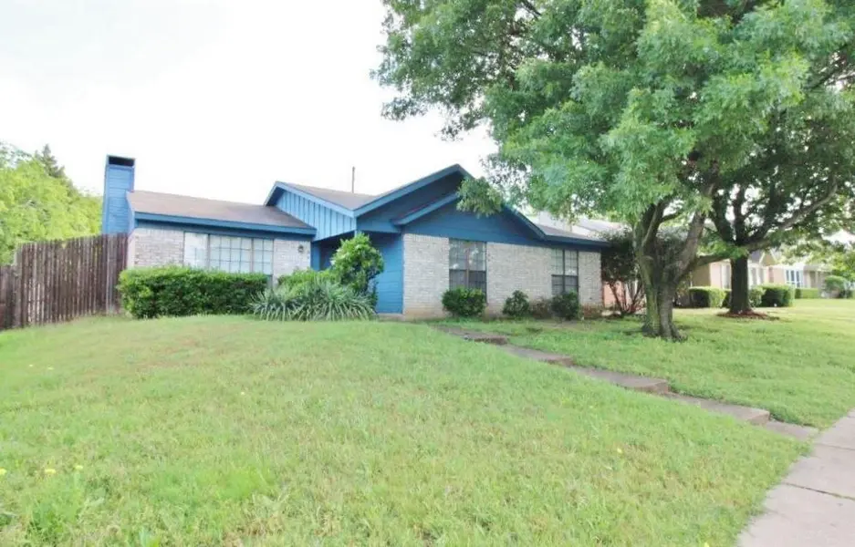 1019 Cedar Run Drive, Duncanville, TX 75137