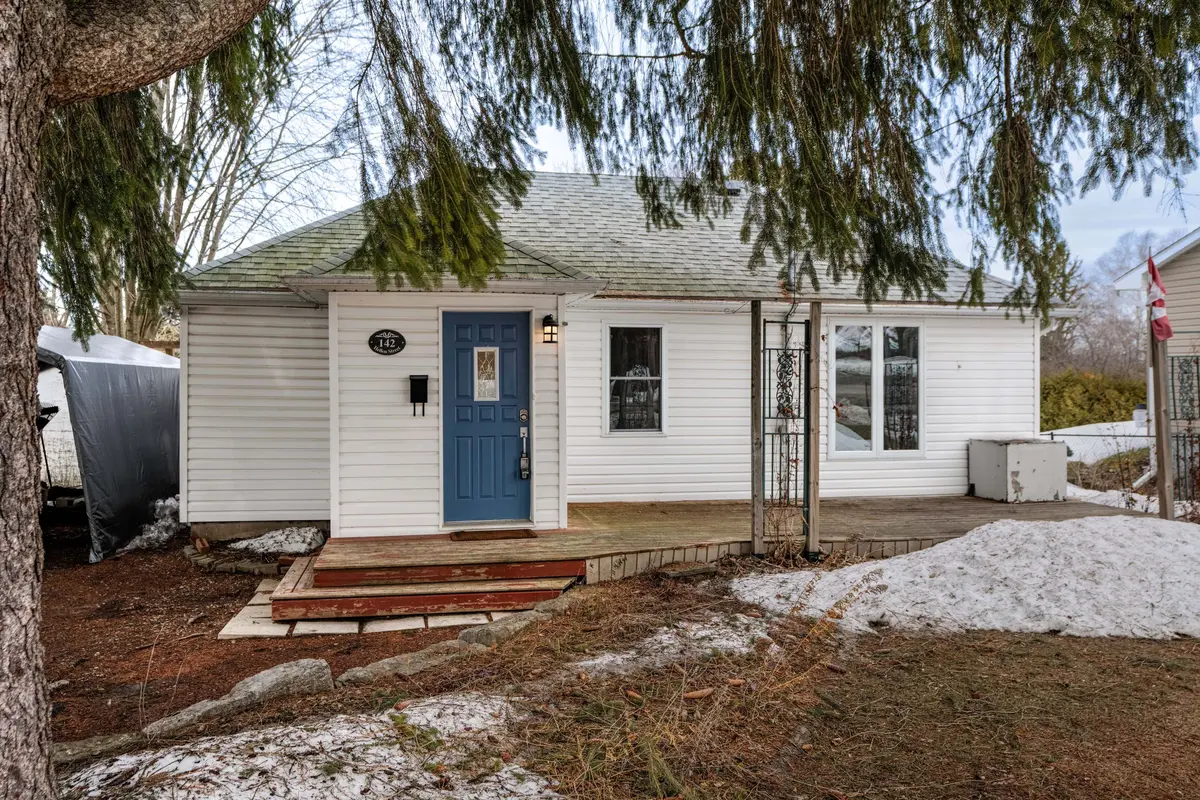 142 Hellen ST, Leeds And The Thousand Islands, ON K0H 2N0