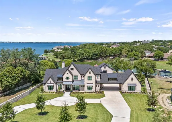 9 Meadowlake Drive, Heath, TX 75032