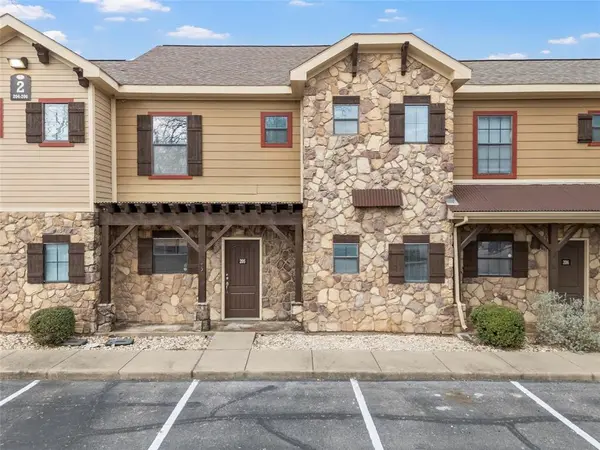 2410 S 2nd #205, Waco, TX 76706