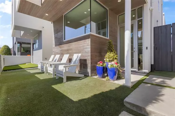 Dallas, TX 75206,5411 Melrose Avenue