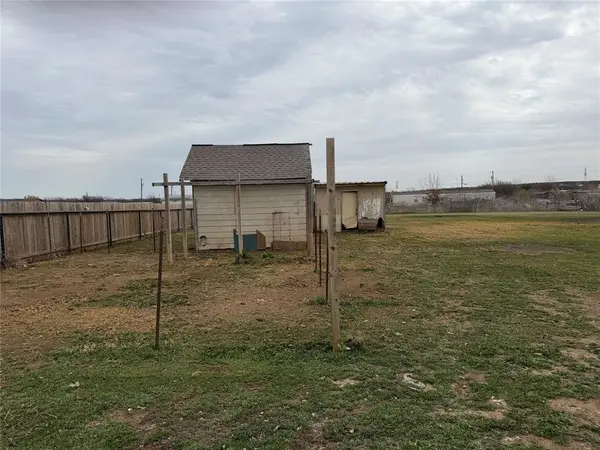 6608 Vintner Trail, Joshua, TX 76058