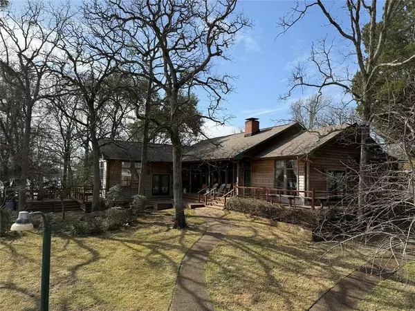 Enchanted Oaks, TX 75156,125 Lark Drive