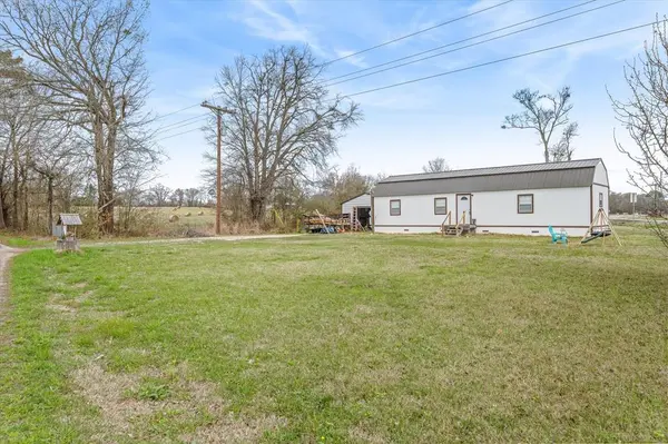 20675 CR 3411, Chandler, TX 75758