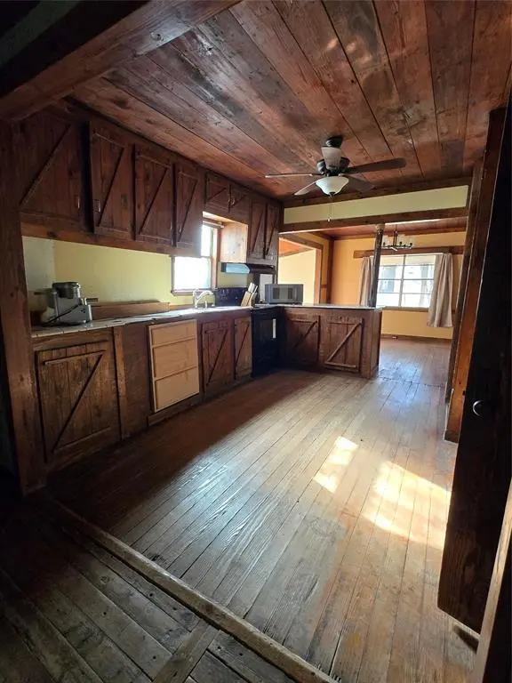 608 W Ripley Street, Coleman, TX 76834