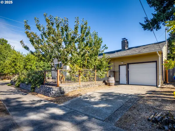 5425 N SYRACUSE ST, Portland, OR 97203