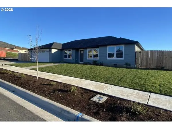 3360 bryson WAY, Medford, OR 97504