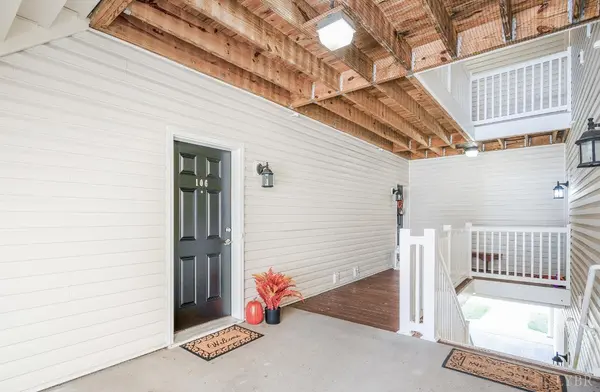 100 Capstone DR, Lynchburg, VA 24502