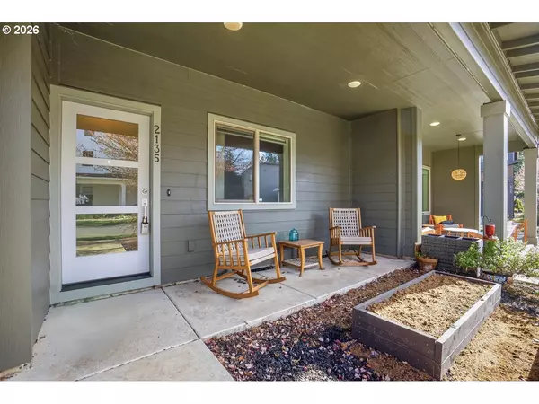 Salem, OR 97302,2135 AUDUBON AVE SE