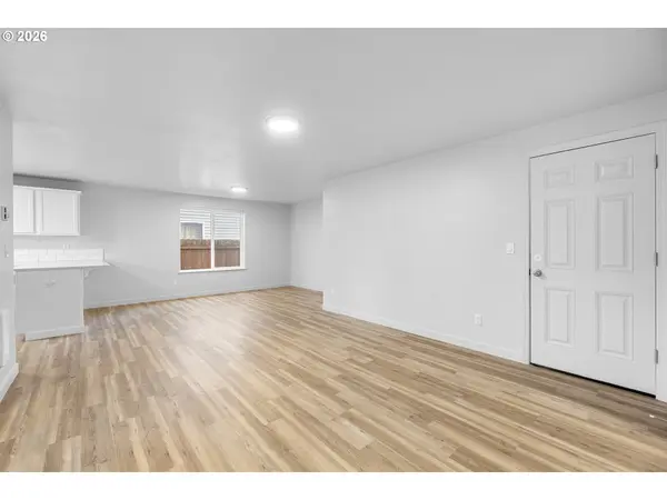 1116 W 30TH ST, Vancouver, WA 98660