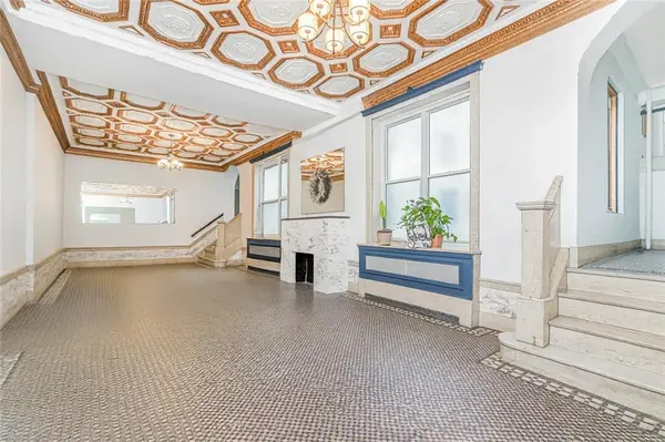 325 Marine AVE #B9, Brooklyn, NY 11209