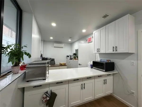 1759 Bay Ridge Pkwy #1A, Brooklyn, NY 11204