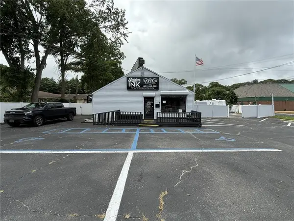 262 Middle Country RD, Selden, NY 11784