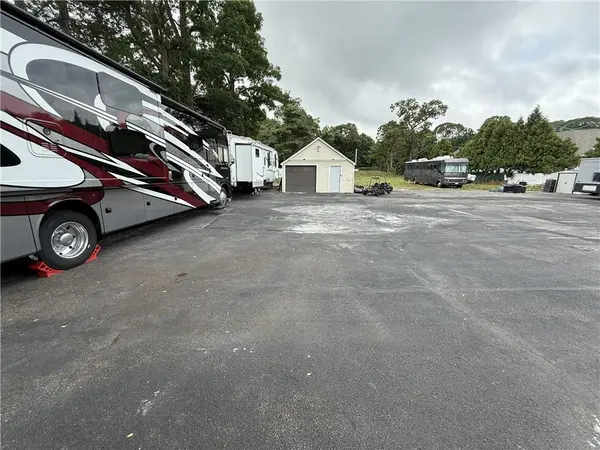 262 Middle Country RD, Selden, NY 11784