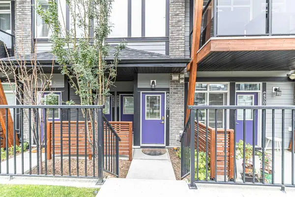 4307 Seton DR SE, Calgary, AB T3M 3A7