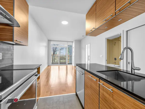 1 Market ST #708, Toronto C08, ON M5R 2E2