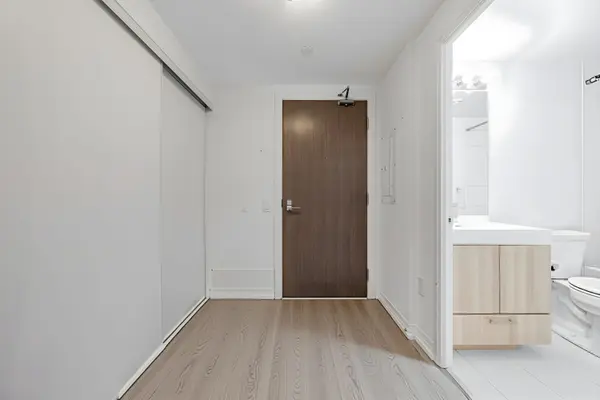 251 Jarvis ST #631, Toronto C08, ON M5B 0C3