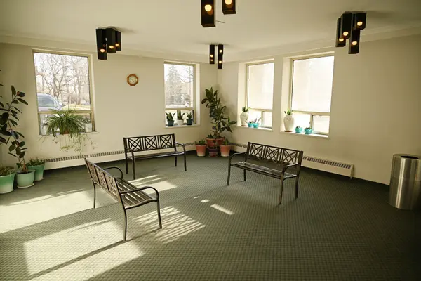 825 Kennedy RD #201, Toronto E04, ON M1K 2E6