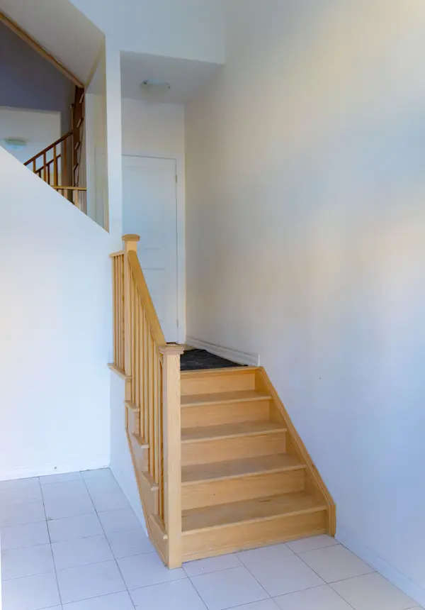 2146 Speare CT, Innisfil, ON L9S 0M9