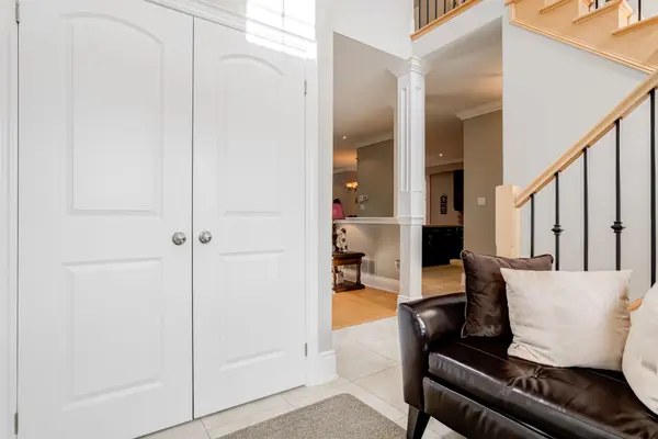 36 Auburn CT, Barrie, ON L4N 6G9