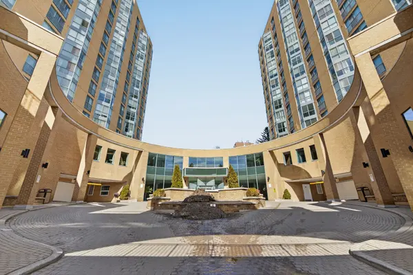 150 Dunlop ST E #1005, Barrie, ON L4M 6H1