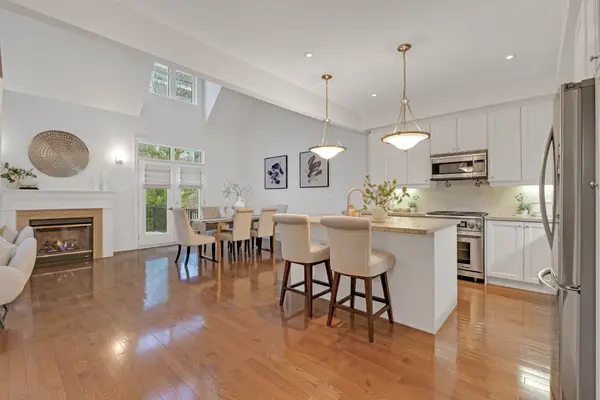 1915 Broad Hollow Gate #103, Mississauga, ON L5L 6A3