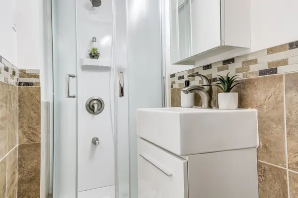 2315 Bromsgrove RD #131, Mississauga, ON L5J 4A6