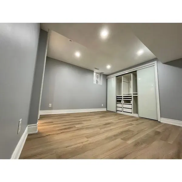 36 Neptune CT #Lower, Brampton, ON L6S 4H3