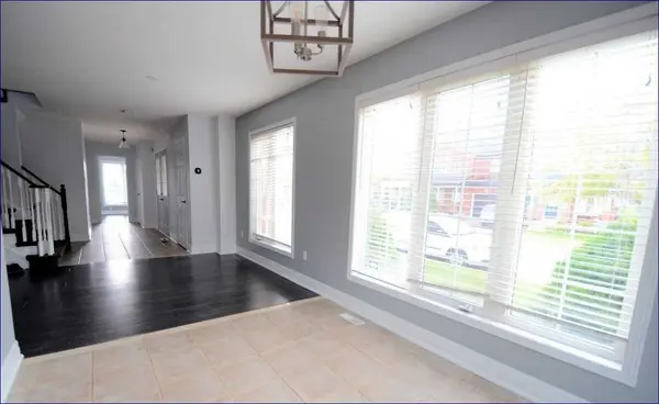 5665 Flora AVE, Burlington, ON L7L 6X4