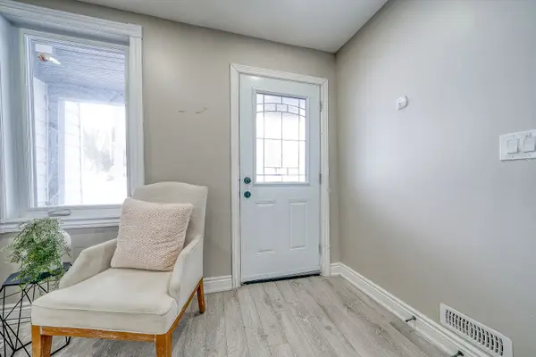 123 Charles ST E, Ingersoll, ON N5C 1J9