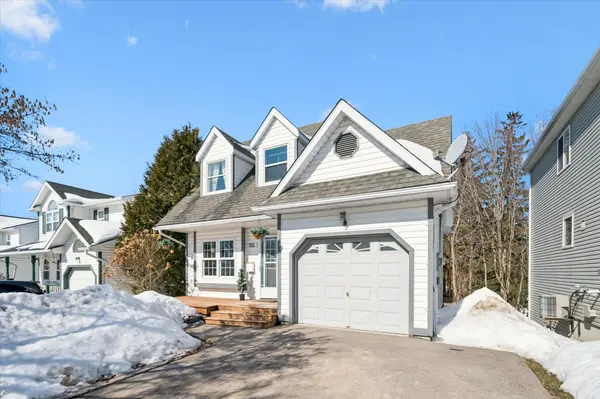 335 Highland RD, Centre Wellington, ON N1M 3N8